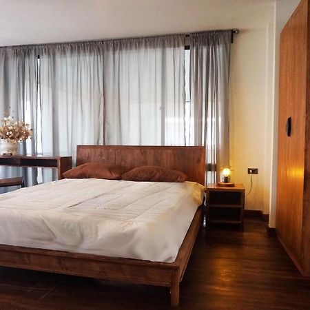 בנגקוק Henry'S Hotel & Gastropub מראה חיצוני תמונה