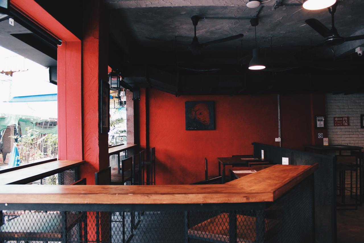 בנגקוק Henry'S Hotel & Gastropub מראה חיצוני תמונה