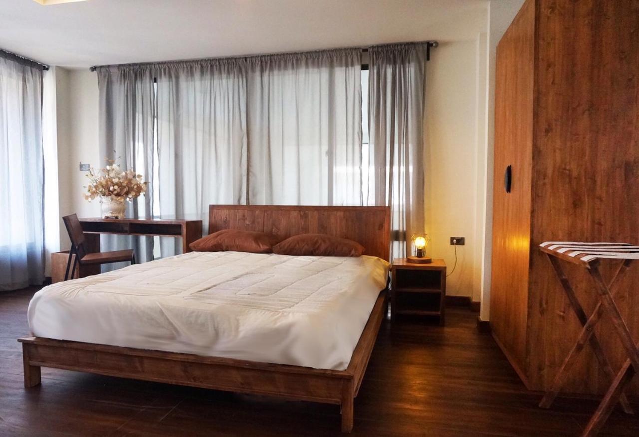 בנגקוק Henry'S Hotel & Gastropub מראה חיצוני תמונה